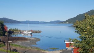 Dyroysund nord.jpg Dyroysund nord.jpg