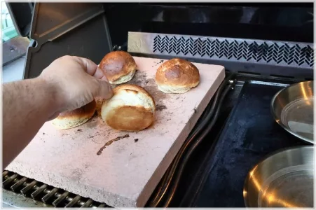 AK0A0341.comp.webp AK0A0341.comp.webp