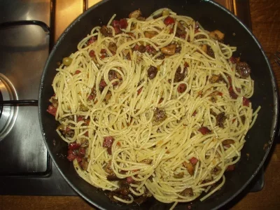 Sucuk, Pilze, Zwiebeln 2 002.webp