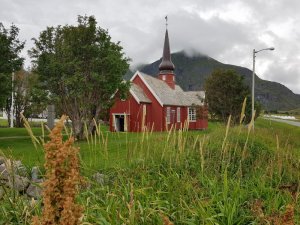 Flakstad Kirke.jpg
