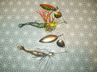 SPINNERBAITS 001.JPG