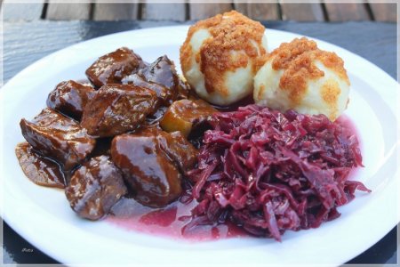 C85A1163.comp.jpg C85A1163.comp.jpg