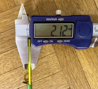 Gelb Spitze.jpeg Gelb Spitze.jpeg