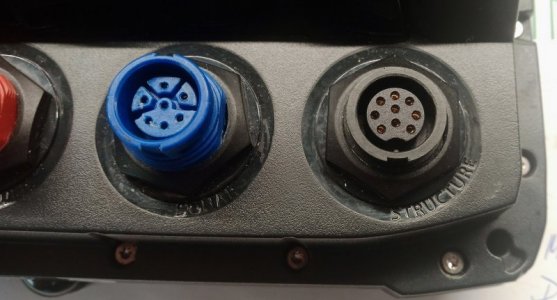 Anschlüsse Rückseite HDS9.jpg Anschlüsse Rückseite HDS9.jpg