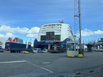 IMG_1325.jpeg IMG_1325.jpeg