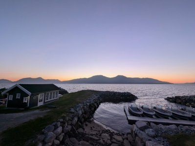 PXL_20250518_212206657.MP.jpg PXL_20250518_212206657.MP.jpg