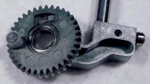 Kunststoffhülse auf dem Zapfen.jpg