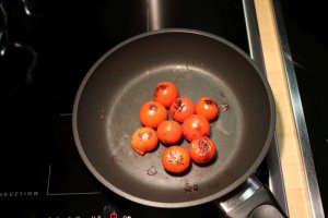 21Tomaten.jpg 21Tomaten.jpg