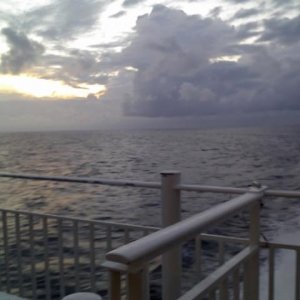 Auf der Fjordcat/ Rückreise

Bizarre Wolken