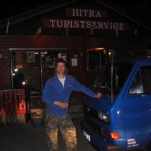 am Ziel mit den 27 Jahre alten Bulli!