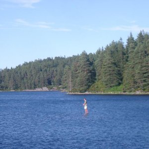 Ich kann auf Wasser stehen.