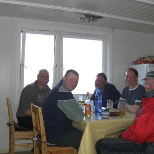 In Geselliger Runde mit unserem Vermieter Ole