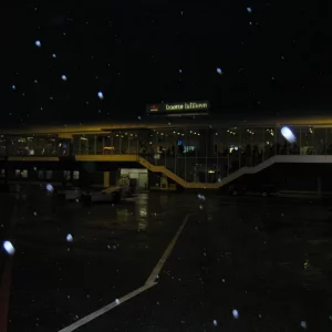 der kleine Flughafen Tromsö