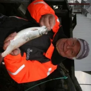 Dieter Grabau mit Hering