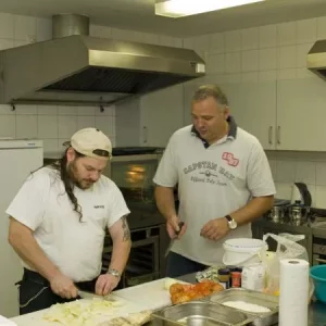 user6 pic137 1255466223