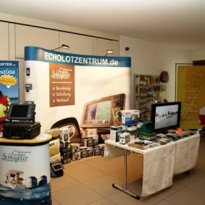 user6 pic143 1255466988