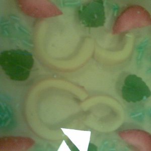 "Jim Beam" - Weingelee, mit Früchten etagenweise "gefüllt", für eine Kundin. Nach dem waren sie etwas "angetrunken", sagte sie !