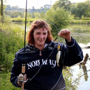 Tina mit Prachtfisch