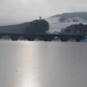 Still ruht der See