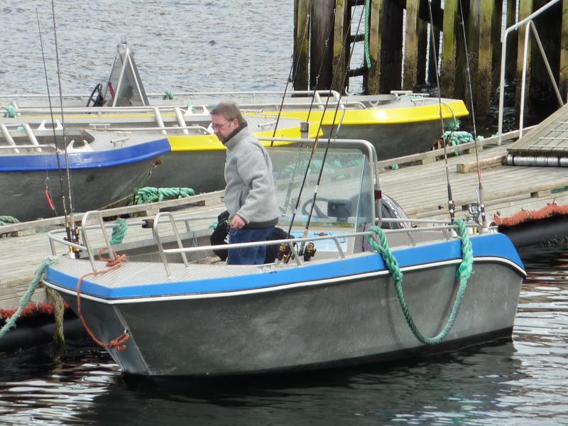 19 Fuß Boote mit 70 PS Außenborder , Echolot und Kartenplotter