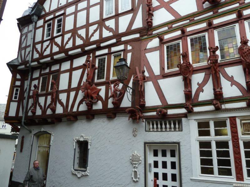 1Altstadt Schnitzereien