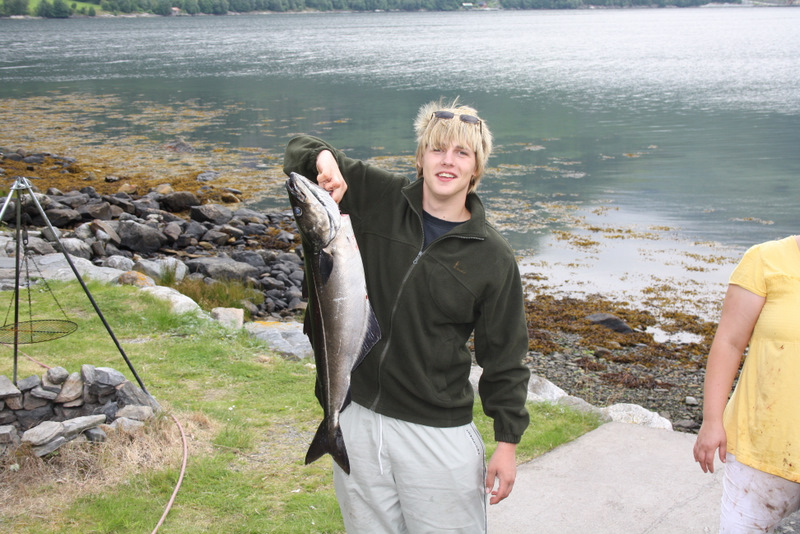 Alexander hat nicht nur diesen Seelachs gefangen