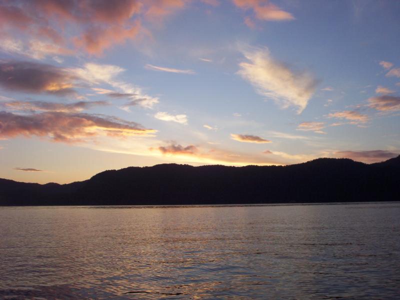 Blick von Randoy in Richtung Ombo