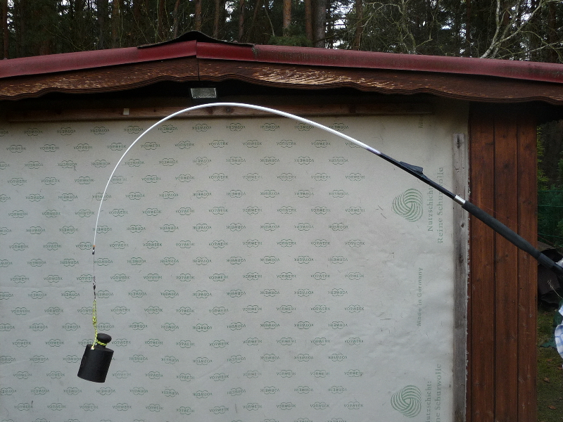 Daiwa Interline 20-50 lbs altes Modell
Länge: 2,33 m
Belastung: 5kg ; 43°