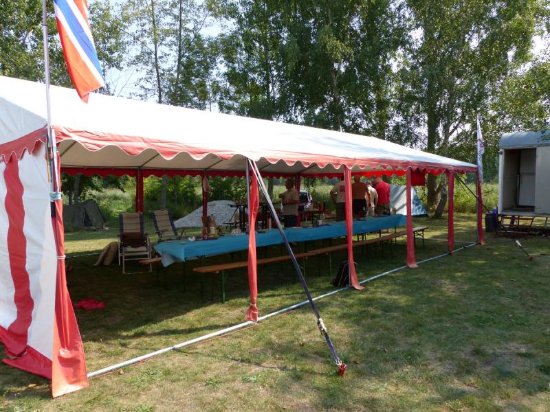 Das Partyzelt