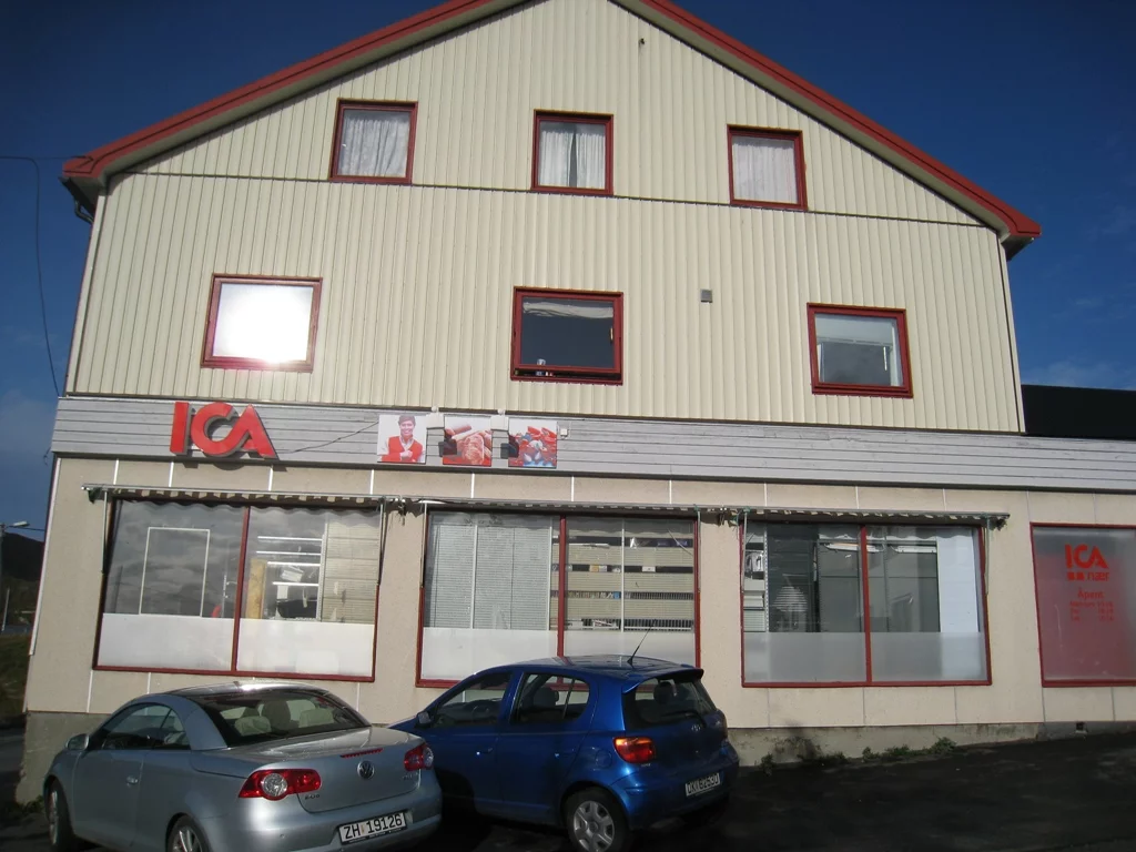 Ica Markt auf Sommaröy...
