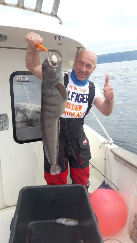 Jürgen mit dem ersten Steinbeißer seines Lebens