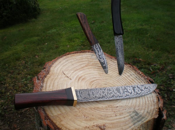 messer 4 015 600x800 100KB