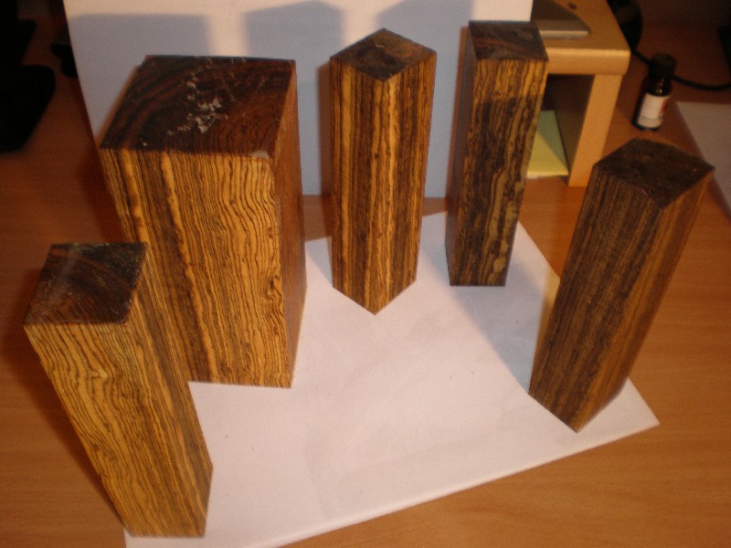 messergriffe 005 800x800 100KB