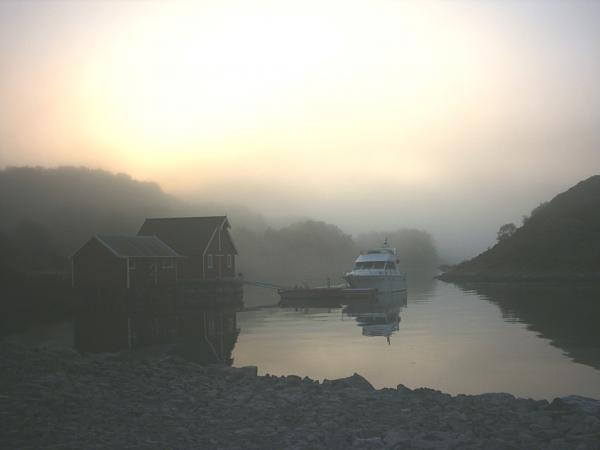 Norwegen 2007 Yacht am Steg#12, TEST