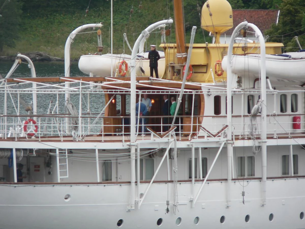 P1000599Königlicher Besuch auf Hidra, Haus Alise