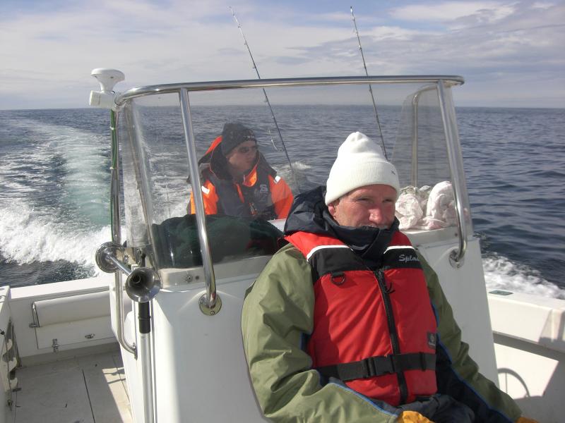 Peter,der glückliche Fänger des Heilbutts und das am ersten Tag überhaupt in Norge
