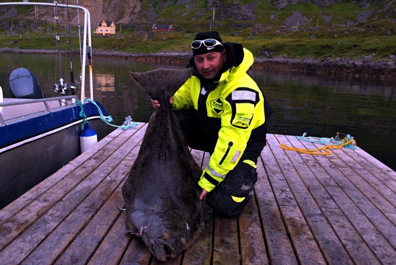 Soroya jún11 halibut 28kg