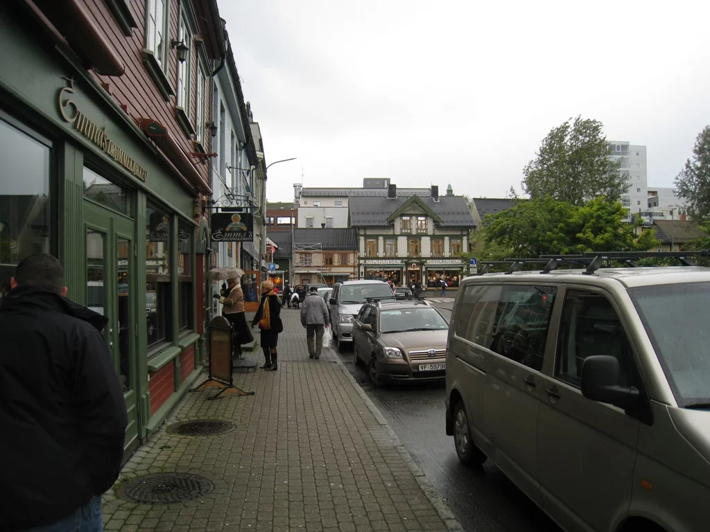 Tromsö ist immr einen Besuch wert, shoppen macht Spaß