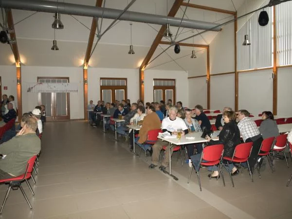 user6 pic170 1255807703