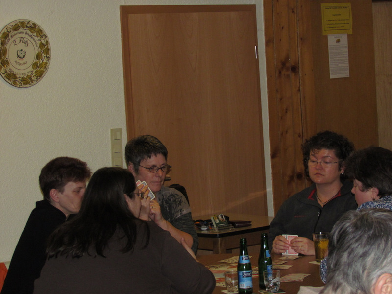 Zocken bis die Karten glühen.